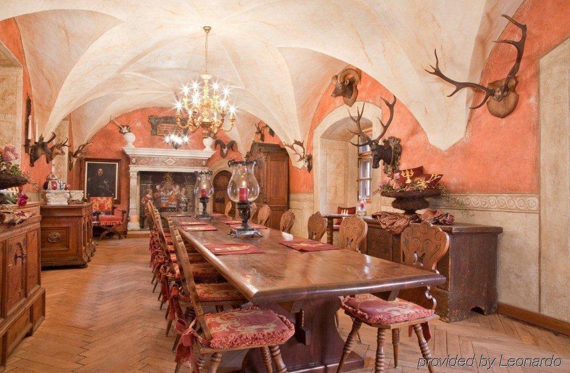 Schloss Matzen Reith im Alpbachtal Restoran gambar